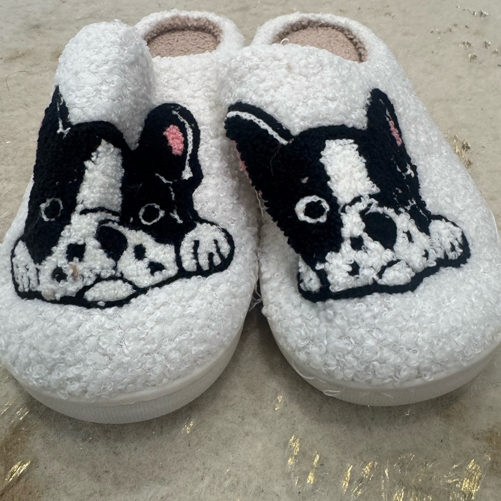 Women’s/Kids' White and Black Dog Slippers